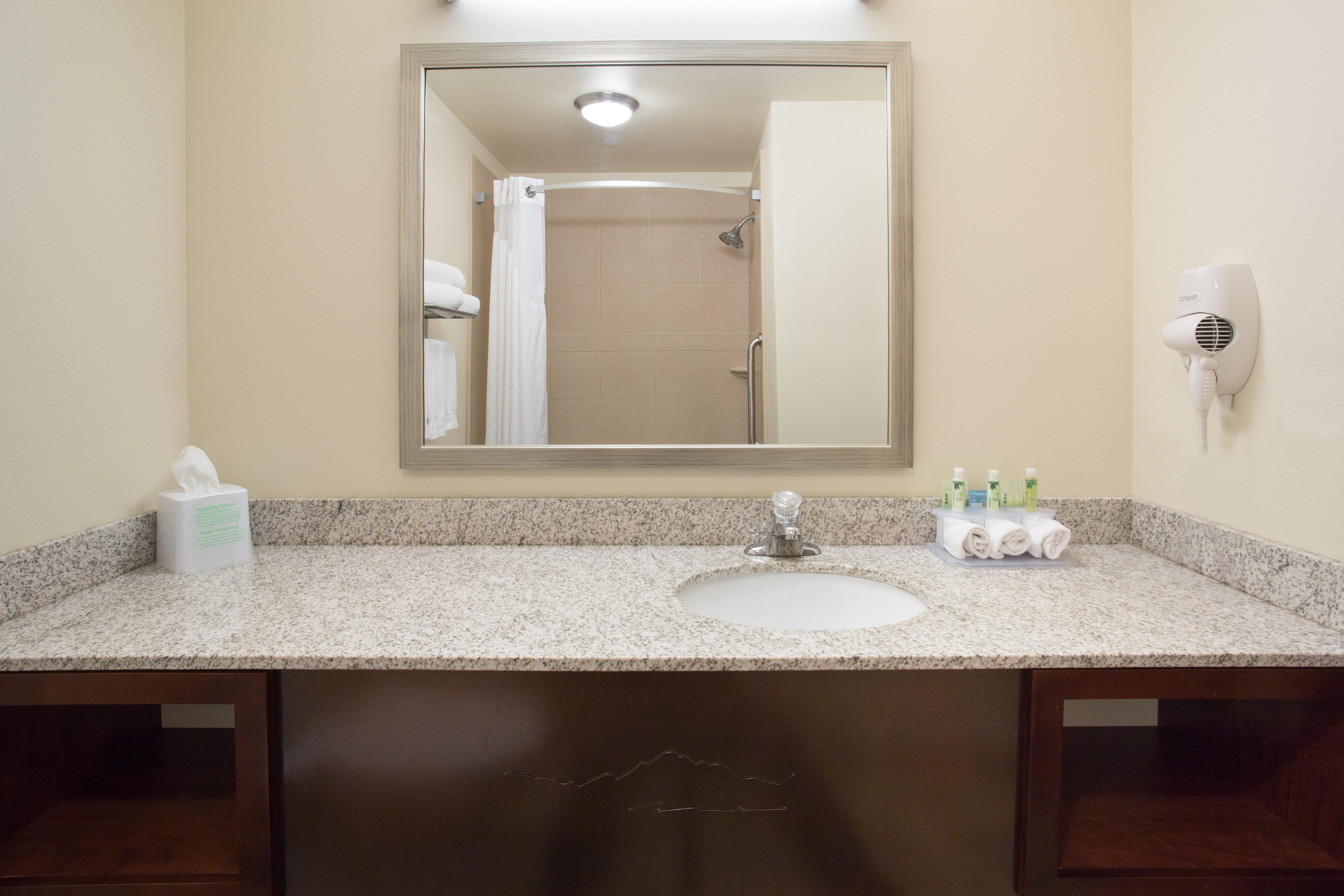 Holiday Inn Express & Suites Glendive By Ihg Extérieur photo