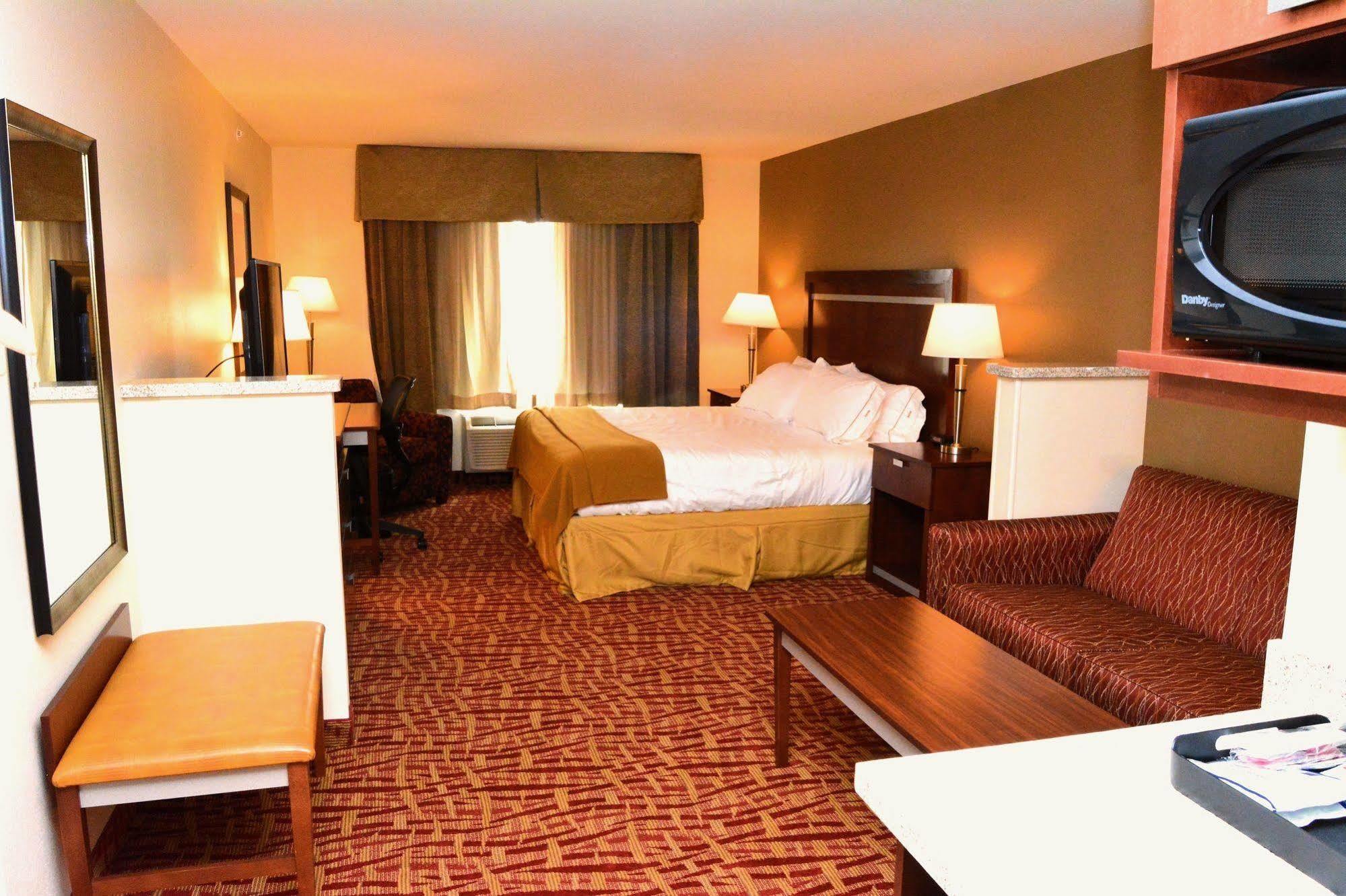 Holiday Inn Express & Suites Glendive By Ihg Extérieur photo